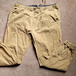 Plugg Kakhi joggers size L